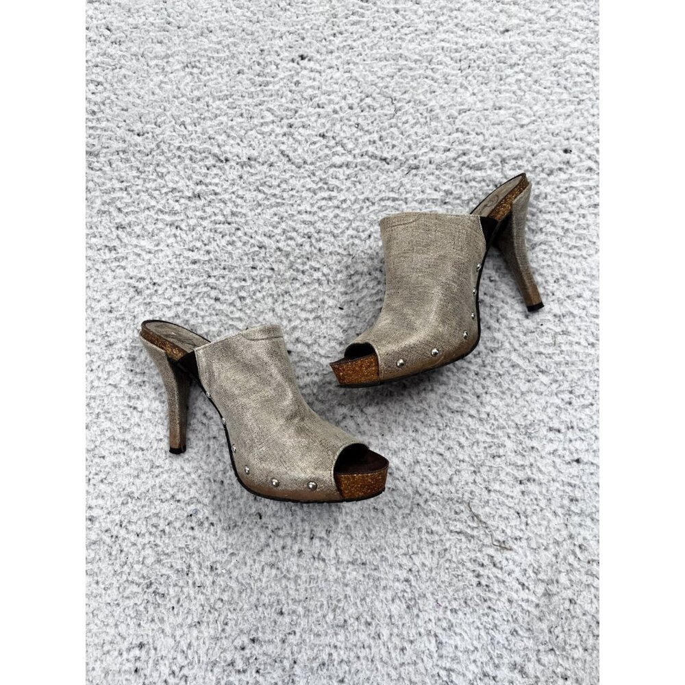 Women's Donald J Pliner Taupe Shimmery Peep Toe Slip On Studded Heels Size 6.5 M